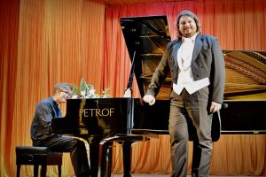 1220th Liszt Evening, Jerzy Owczarz - piano, Rafal Majzner - tenor, Juliusz Adamowski - commentary <br>   the "Franz Liszt" Music School in Glogow, 29th September 2016. Photo by Paulina Kulus.